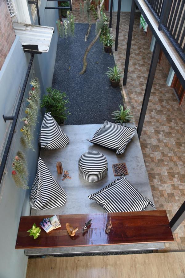 Auberge de jeunesse Zleepingpills Aonang Krabi town Extérieur photo